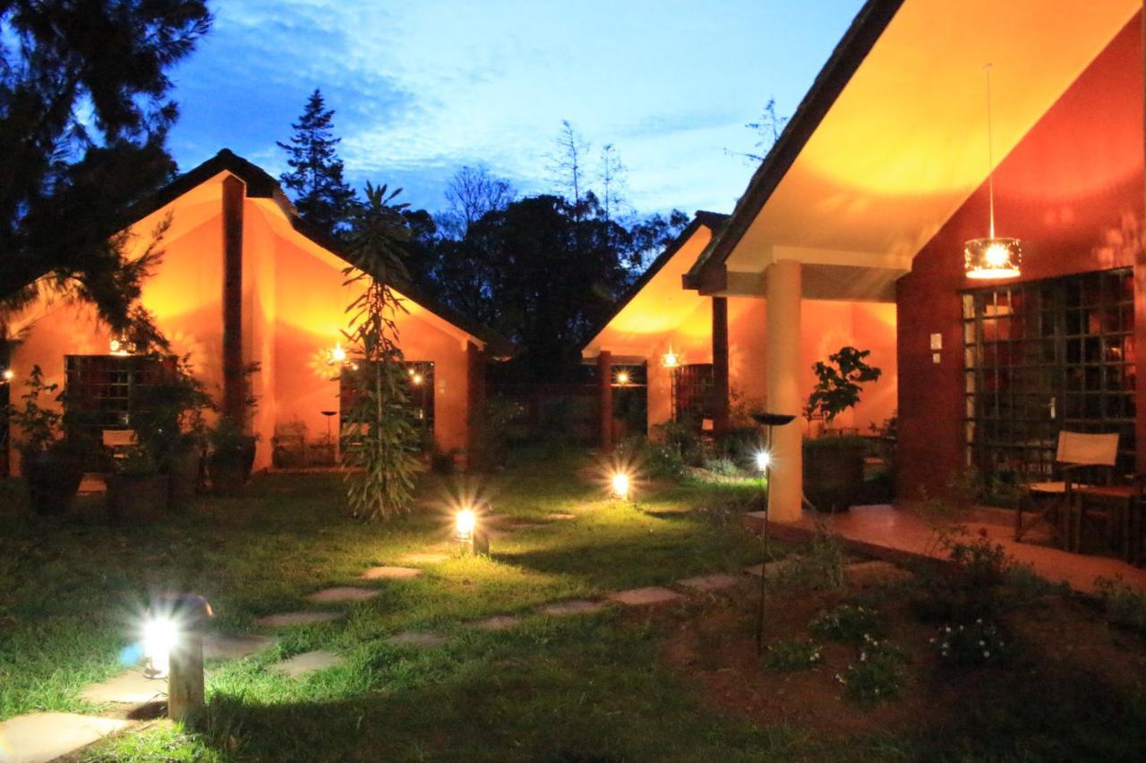 Le Rustique Hotel Nanyuki Eksteriør billede