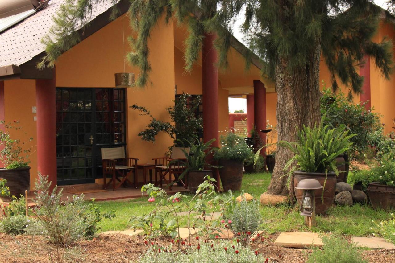 Le Rustique Hotel Nanyuki Eksteriør billede